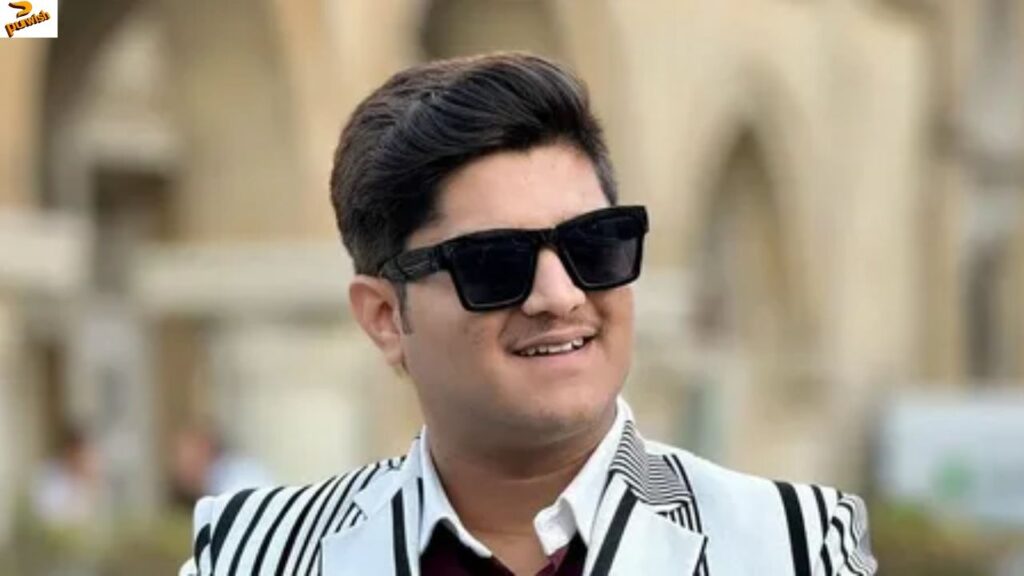 Mridul Tiwari Net Worth