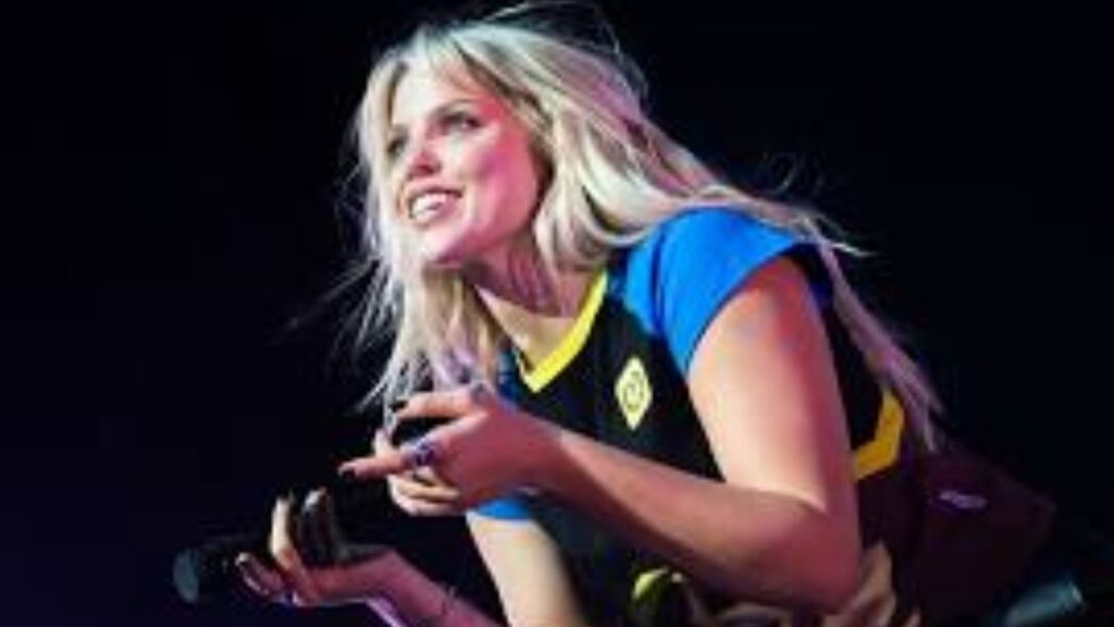 Career Journey How Reneé Rapp Rose to Fame