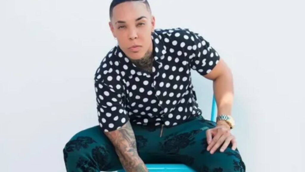 Public Information Versus Private Life